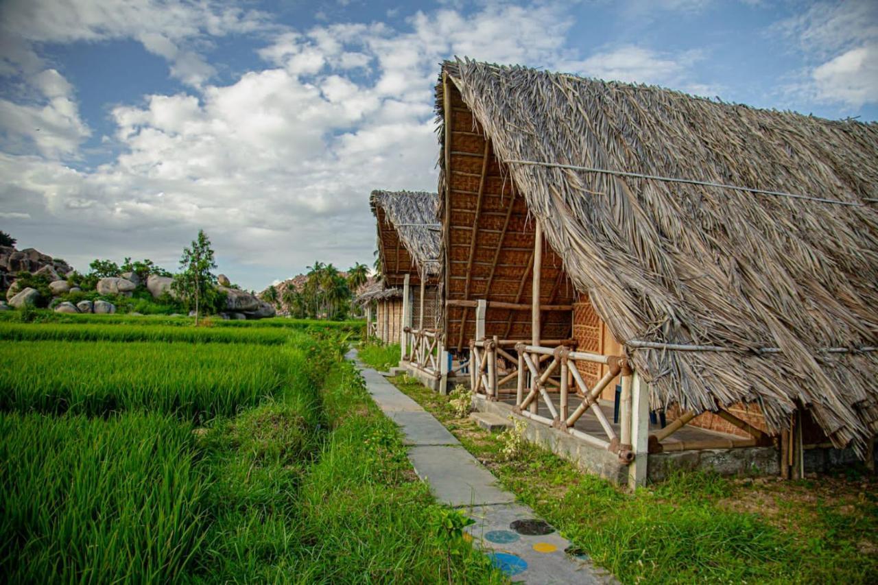 Om Home ฮัมปี ภายนอก รูปภาพ